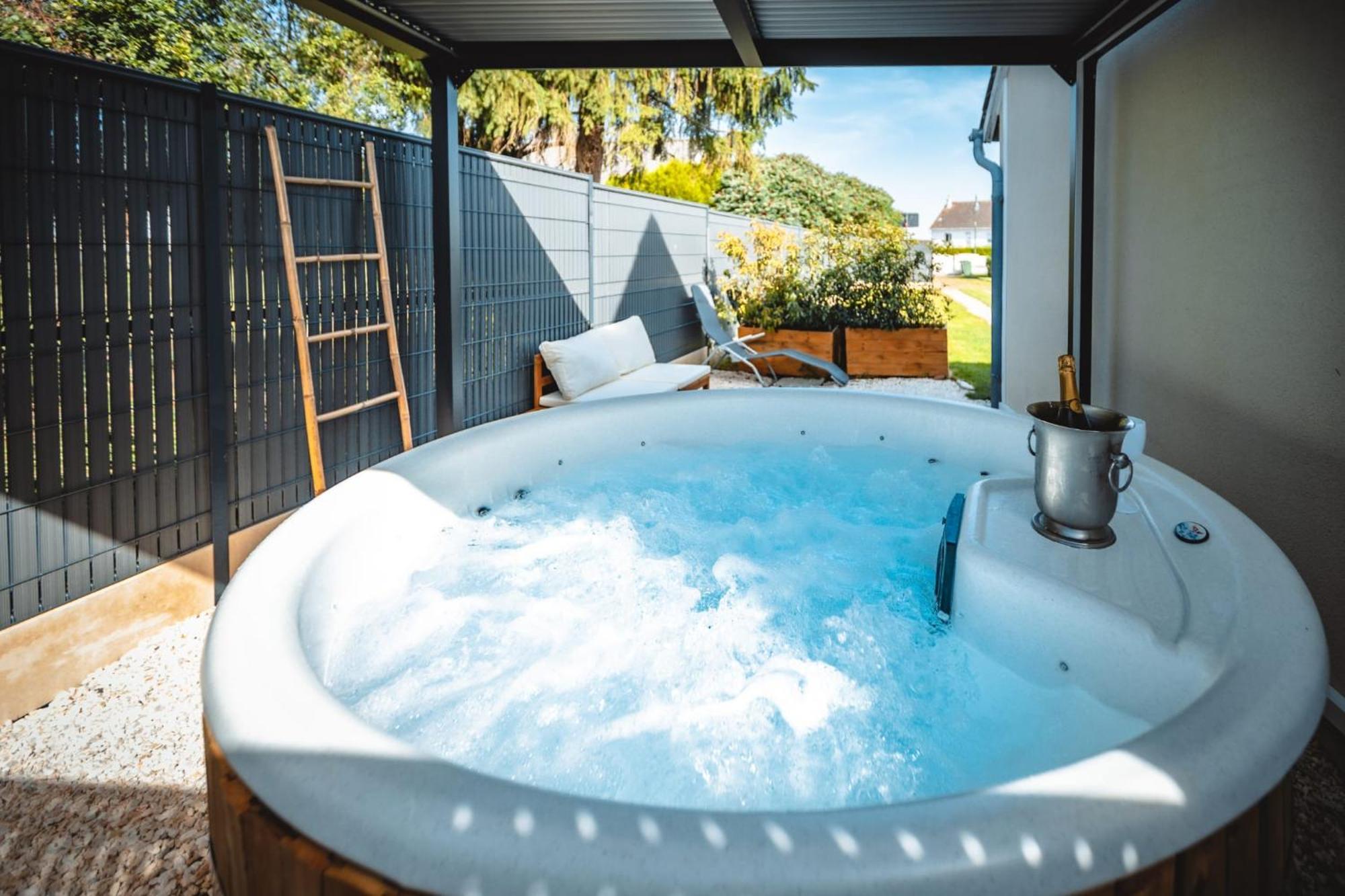Loft Du Pain Avec Spa Privatif Druye Ngoại thất bức ảnh